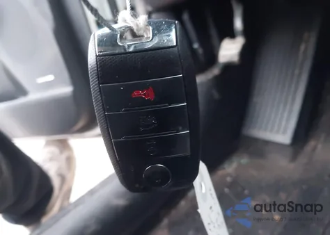 2017 Kia Niro Ex z USA, uszkodzony, nr VIN KNDCC3LC8H5069402